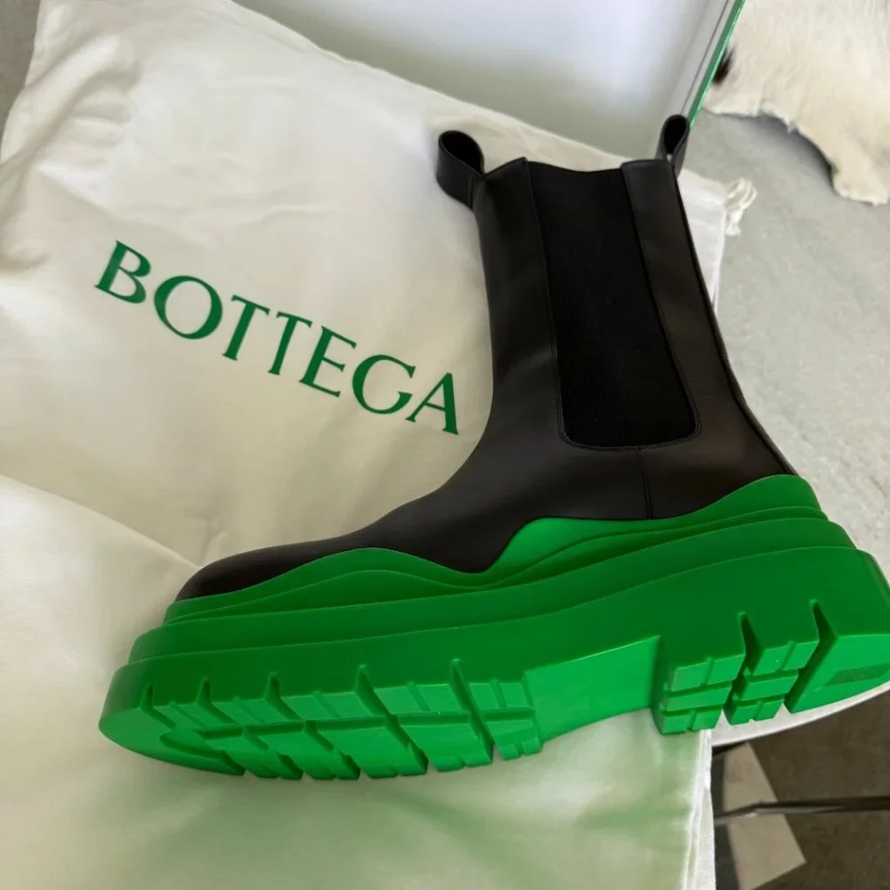 Bottega Veneta 630284 Military Calf Black Leather BV Green & Black Tire Boot, 44